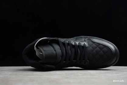 AIR DB6078-001 QUILTED MID 1 BLACK JORDAN 0828
